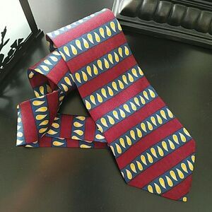 Perry Ellis Portfolio Silk Tie